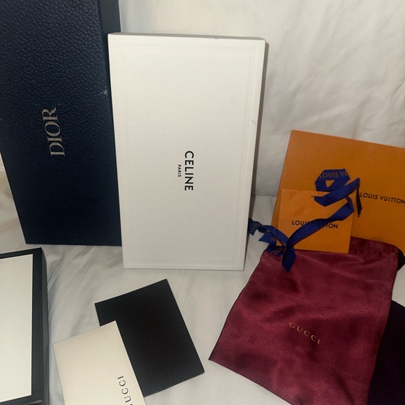 Luxury Designer Gift Boxes - Picture 7 of 9